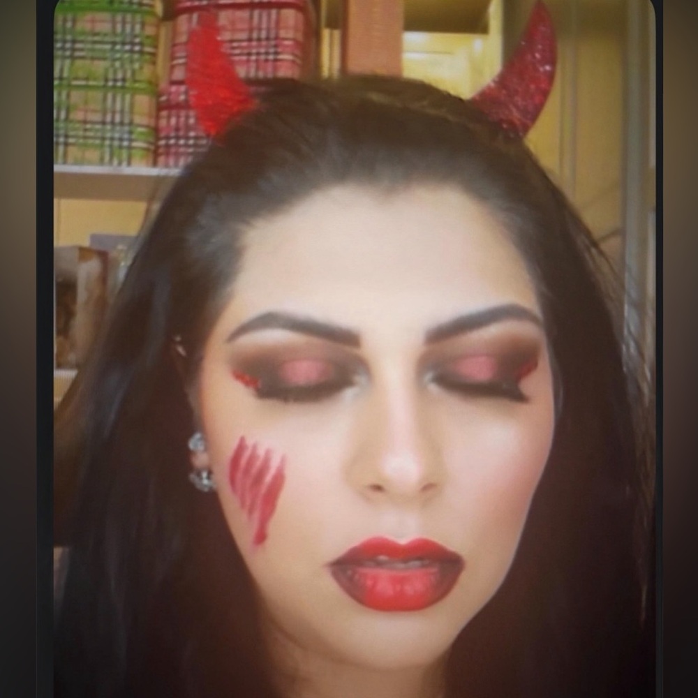 Live !!! The Original Beauty Consultant Show Notification ❤️❤️❤️❤️ - Picture 11 of 15
